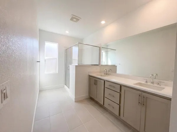 $756,000 | 374 North Palm Spgs Way, Tracy, CA 95391