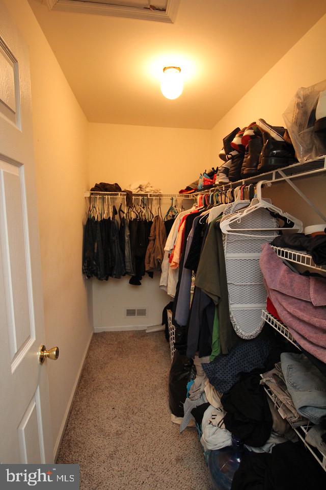 5 Kelly Drive Sicklerville, NJ 08081 - Photo 24 of 32 a view of walk in closet