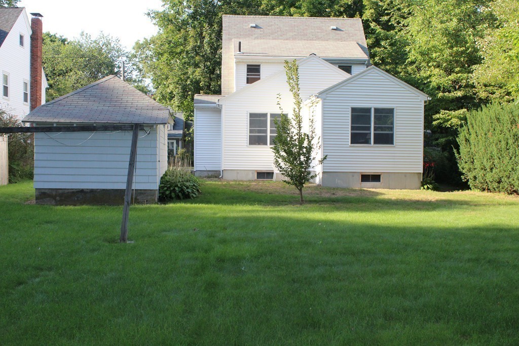33 Pine Plain Road Wellesley, MA 02481 - Photo 9 of 9