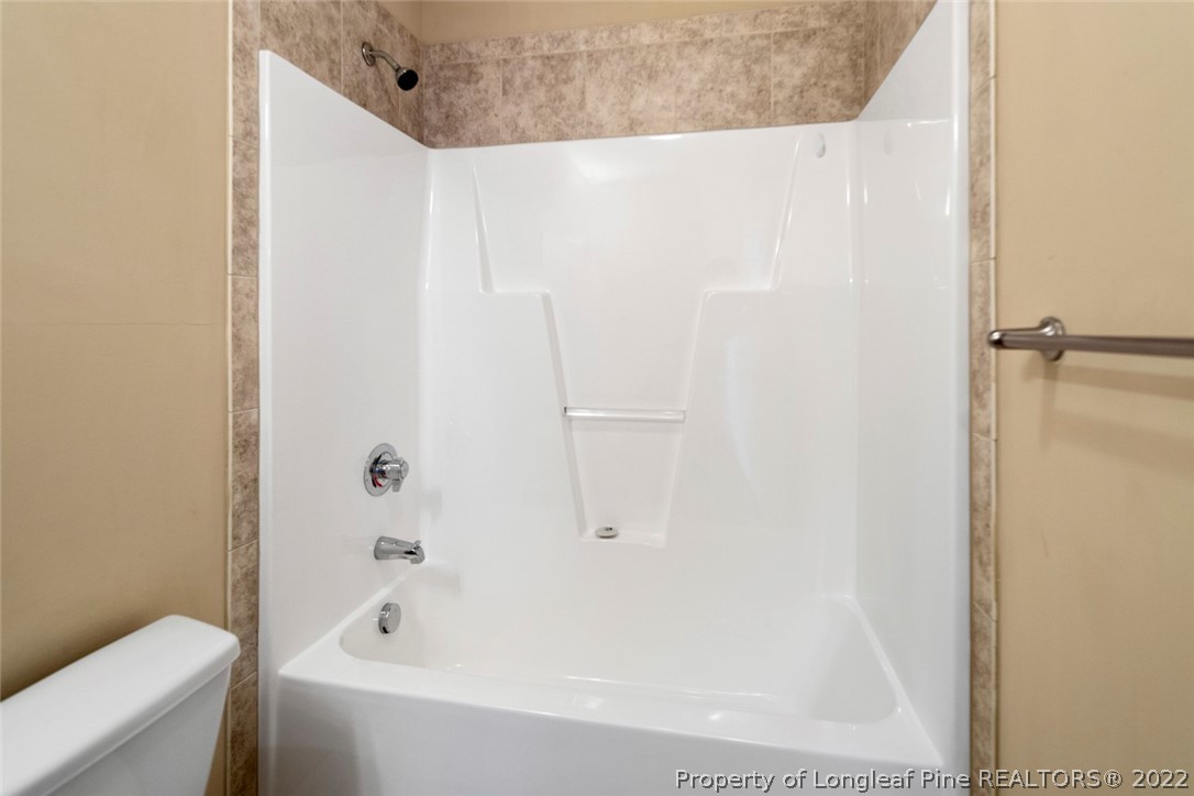930 Bramblegate Road Hope Mills, NC 28348 - Photo 32 of 45 Gallery Image 32