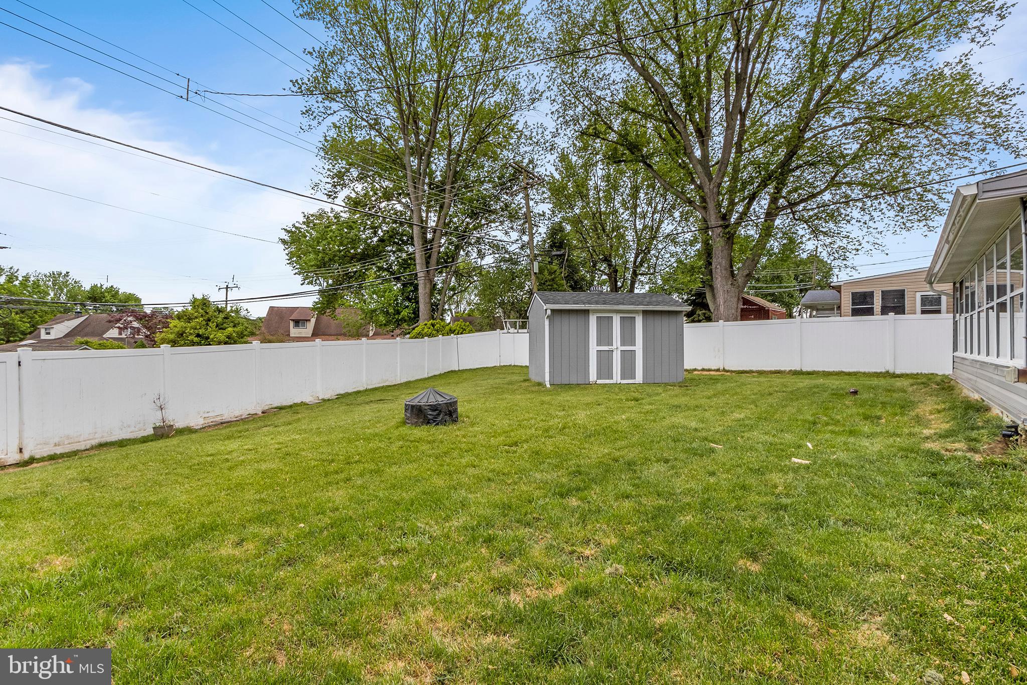 7 Thistle Road Levittown, PA 19056 - Photo 32 of 34 Gallery Image 32