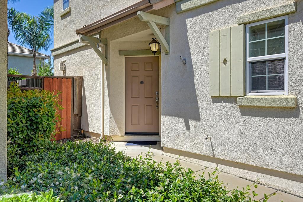 611 Equinox Loop Lincoln, CA 95648 - Photo 3 of 33