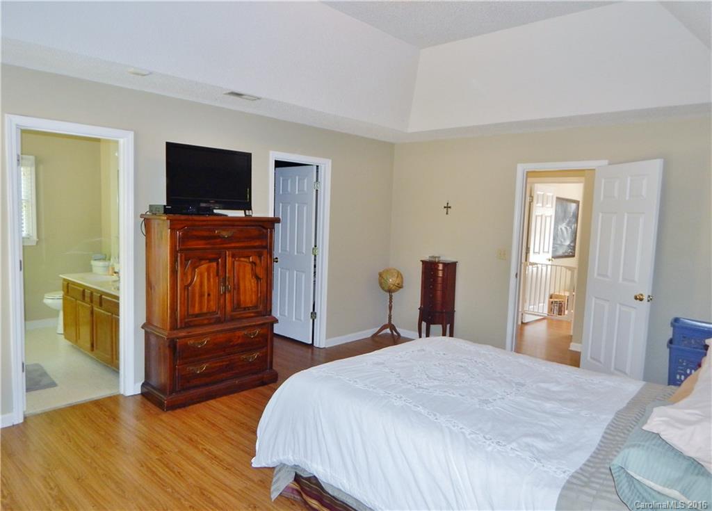 12000 Freshwell Road Charlotte, NC 28273 - Photo 12 of 24 Gallery Image 12