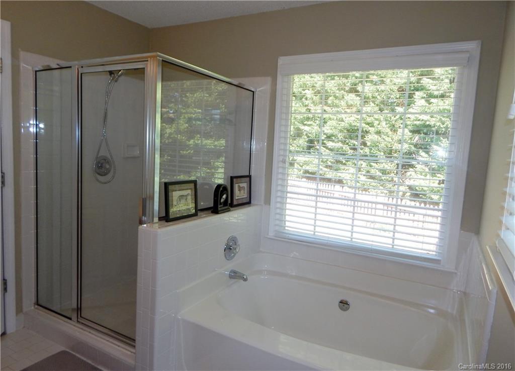 12000 Freshwell Road Charlotte, NC 28273 - Photo 15 of 24 Gallery Image 15