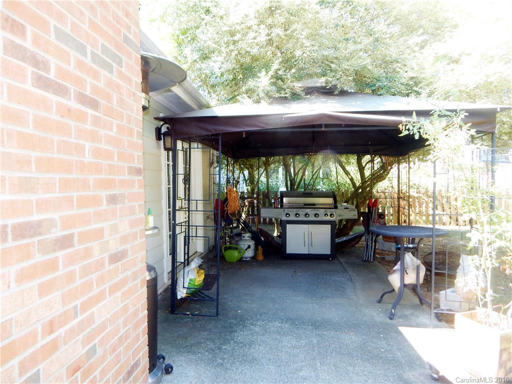 12000 Freshwell Road Charlotte, NC 28273 - Photo 22 of 24 Gallery Image 22