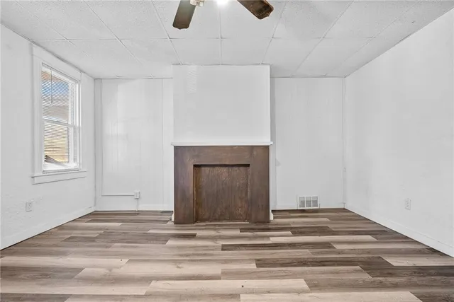 a view of a livingroom with a fireplace