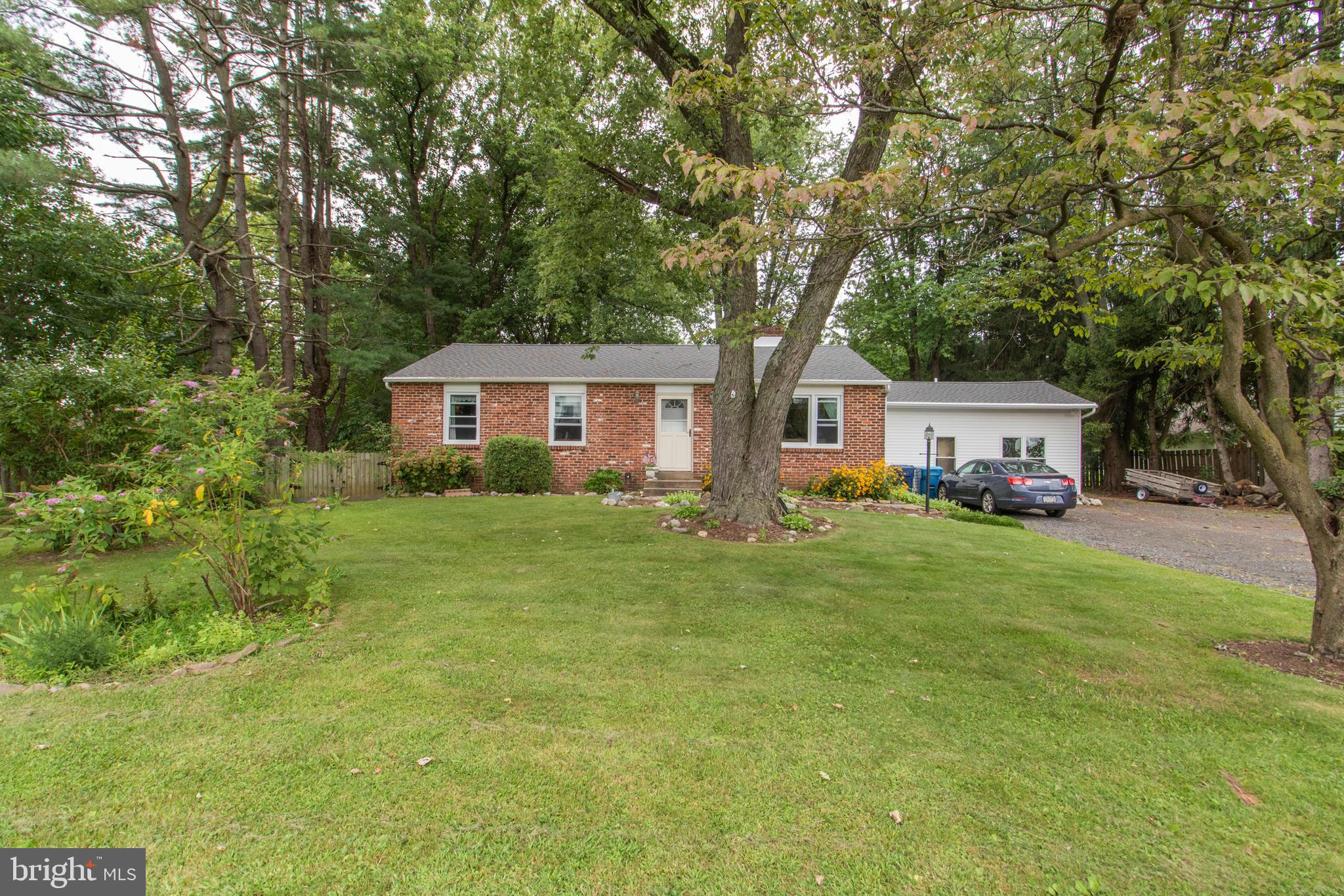 556 Dresher Road Horsham, PA 19044 - Photo 2 of 50 Gallery Image 2