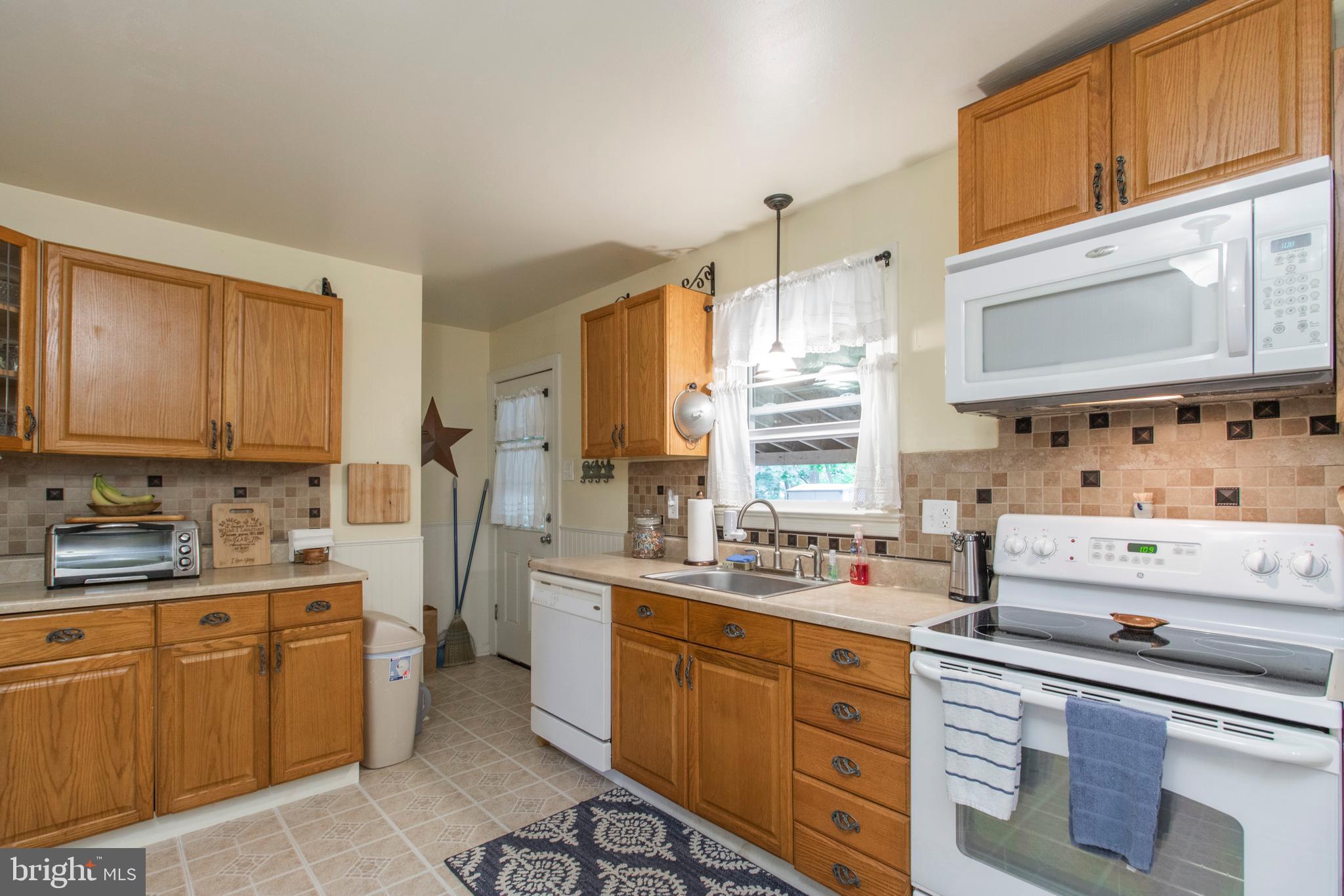556 Dresher Road Horsham, PA 19044 - Photo 12 of 50 Gallery Image 12