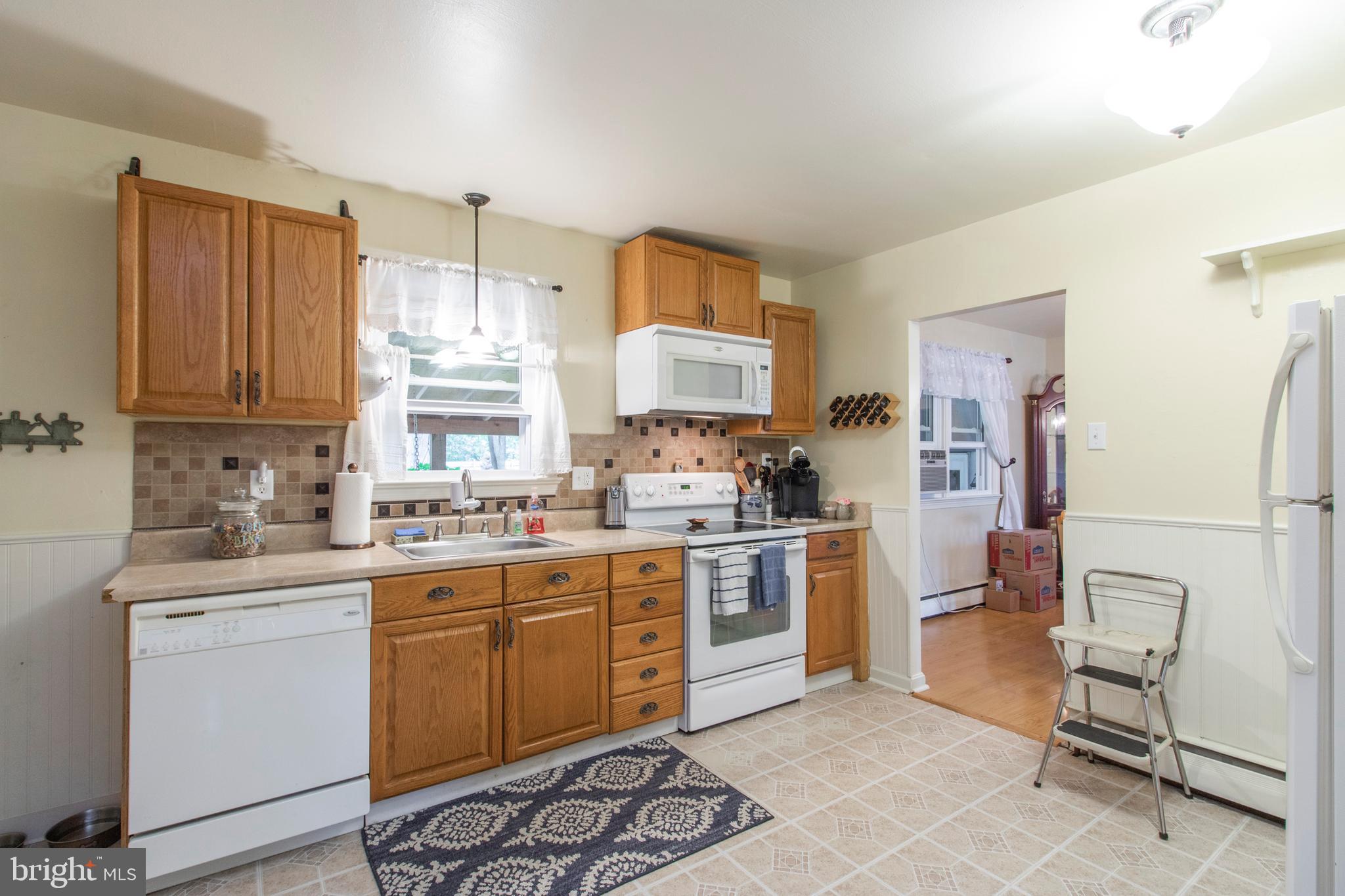 556 Dresher Road Horsham, PA 19044 - Photo 13 of 50 Gallery Image 13