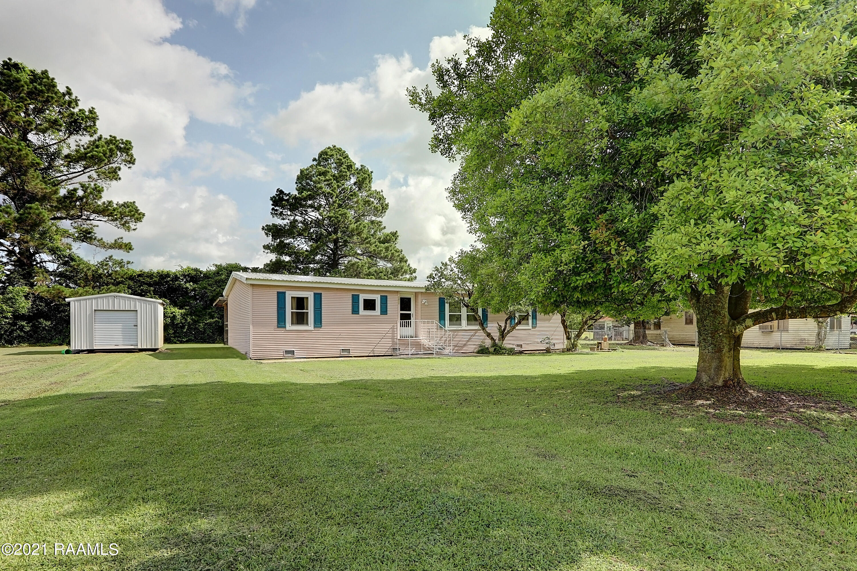 1231 Little Teche Road Opelousas, LA 70570 - Photo 25 of 26 Gallery Image 25