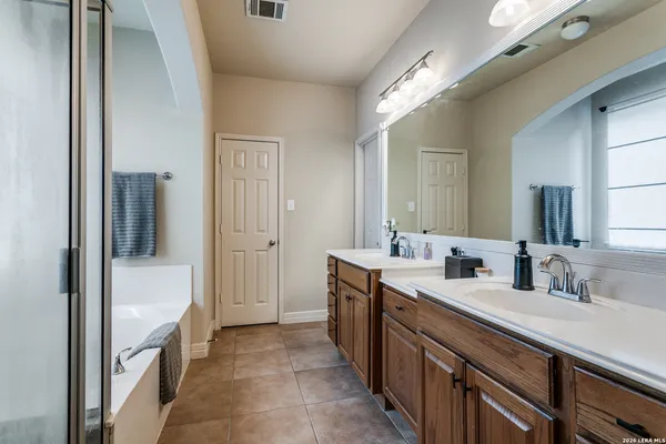 $3,995 | 26007 Torena Loop, San Antonio, TX 78261