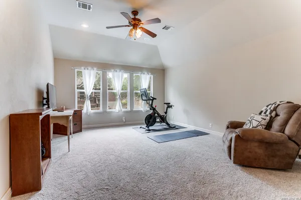 $3,995 | 26007 Torena Loop, San Antonio, TX 78261