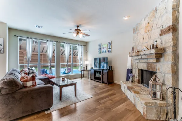 $3,995 | 26007 Torena Loop, San Antonio, TX 78261