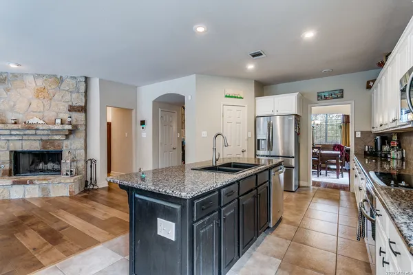 $3,995 | 26007 Torena Loop, San Antonio, TX 78261