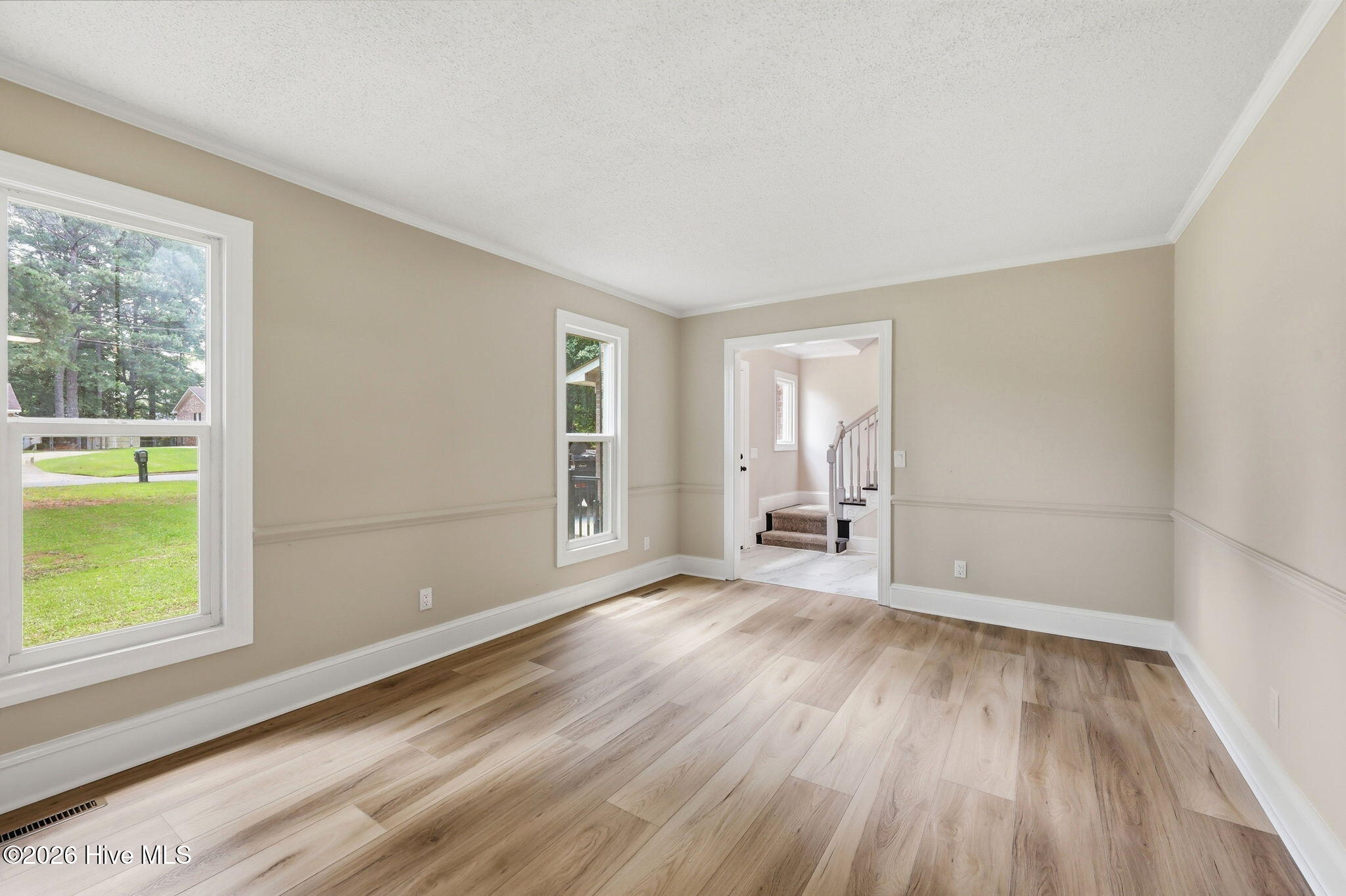 2804 Hodges Road Kinston, NC 28504 - Photo 11 of 50 Living Room