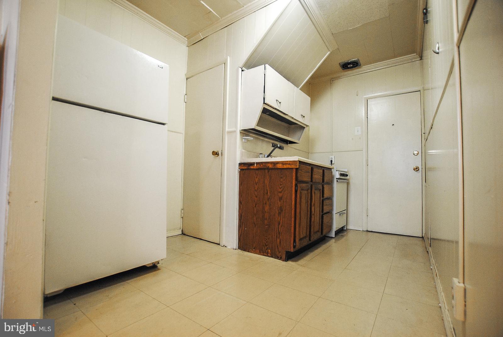 2815 North Calvert Street, Unit 2A Baltimore, MD 21218 - Photo 3 of 12