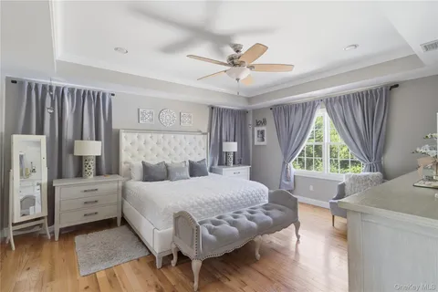 $2,150,000 | 27 Davison Place, Rockville Centre, NY 11570