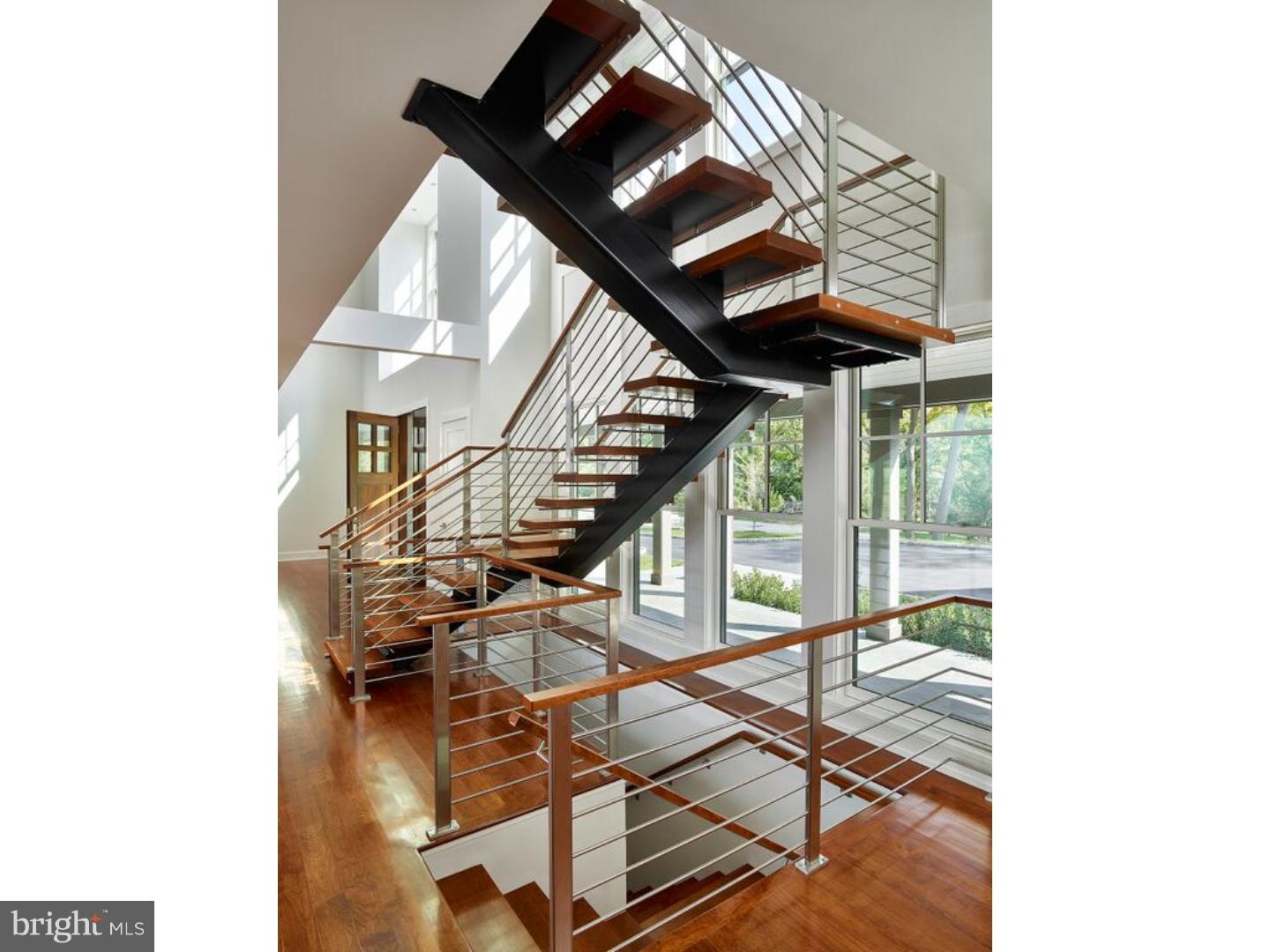 607 St Andrews Road Philadelphia, PA 19118 - Photo 8 of 18 Gallery Image 8