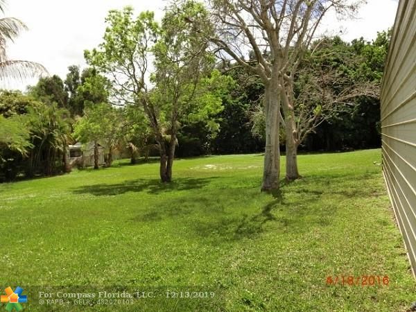 17110 Southwest 64th Court Southwest Ranches, FL 33331 - Photo 12 of 17 Gallery Image 12