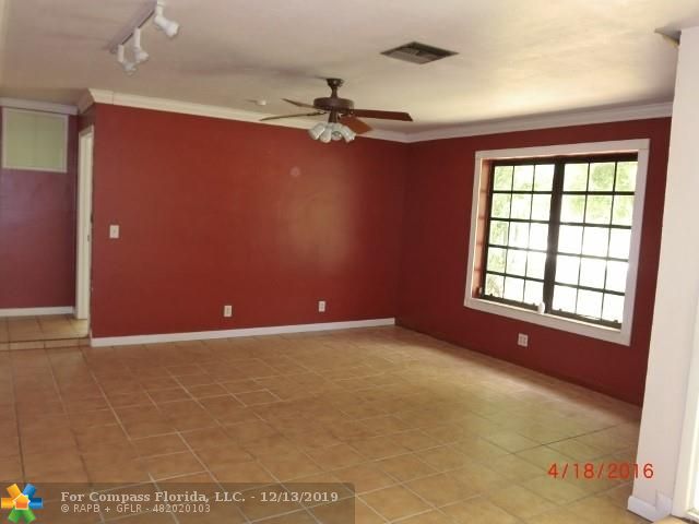 17110 Southwest 64th Court Southwest Ranches, FL 33331 - Photo 3 of 17 Gallery Image 3