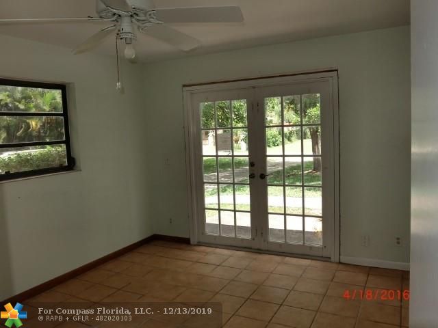 17110 Southwest 64th Court Southwest Ranches, FL 33331 - Photo 7 of 17 Gallery Image 7
