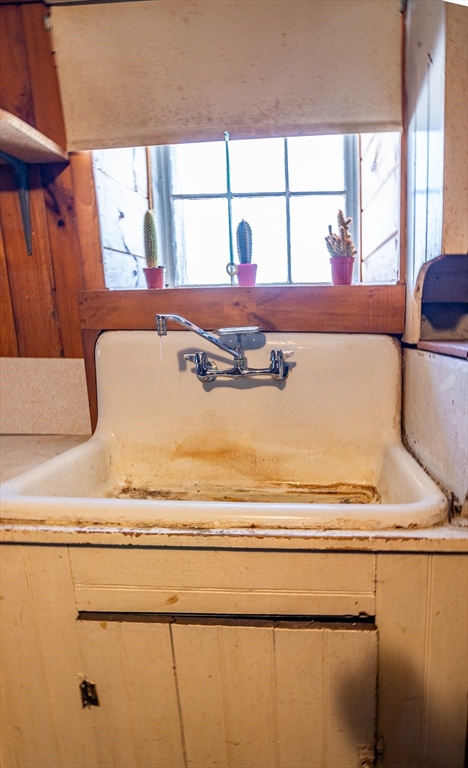 3 6th Avenue Dudley, MA 01571 - Photo 33 of 40