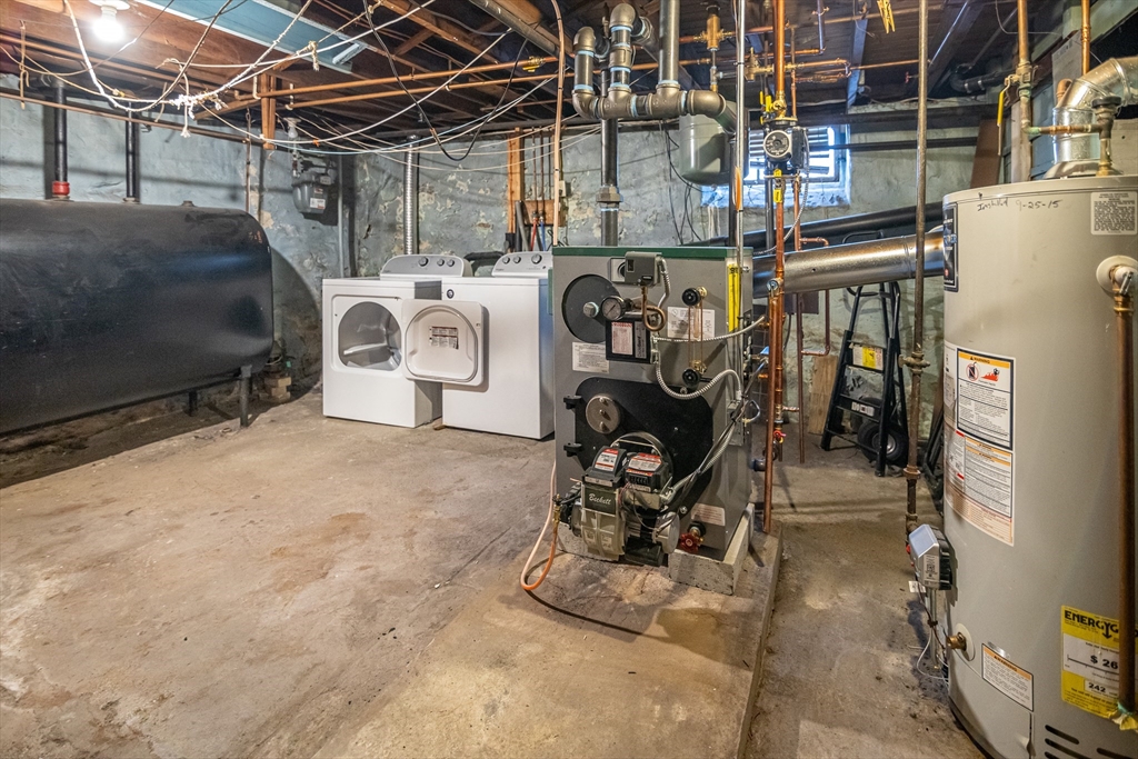 3 6th Avenue Dudley, MA 01571 - Photo 35 of 40