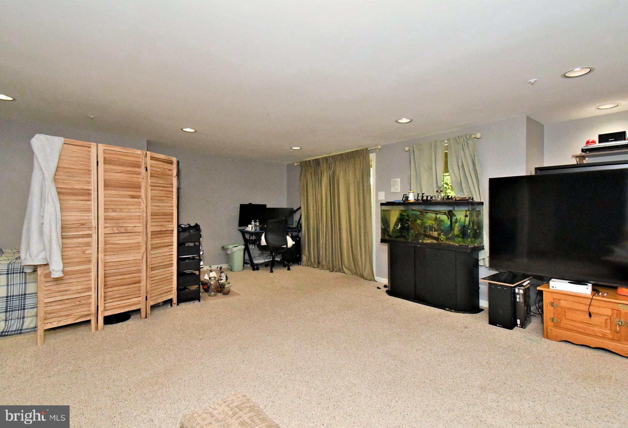 1861 Creekview Lane Jamison, PA 18929 - Photo 34 of 35 Gallery Image 34