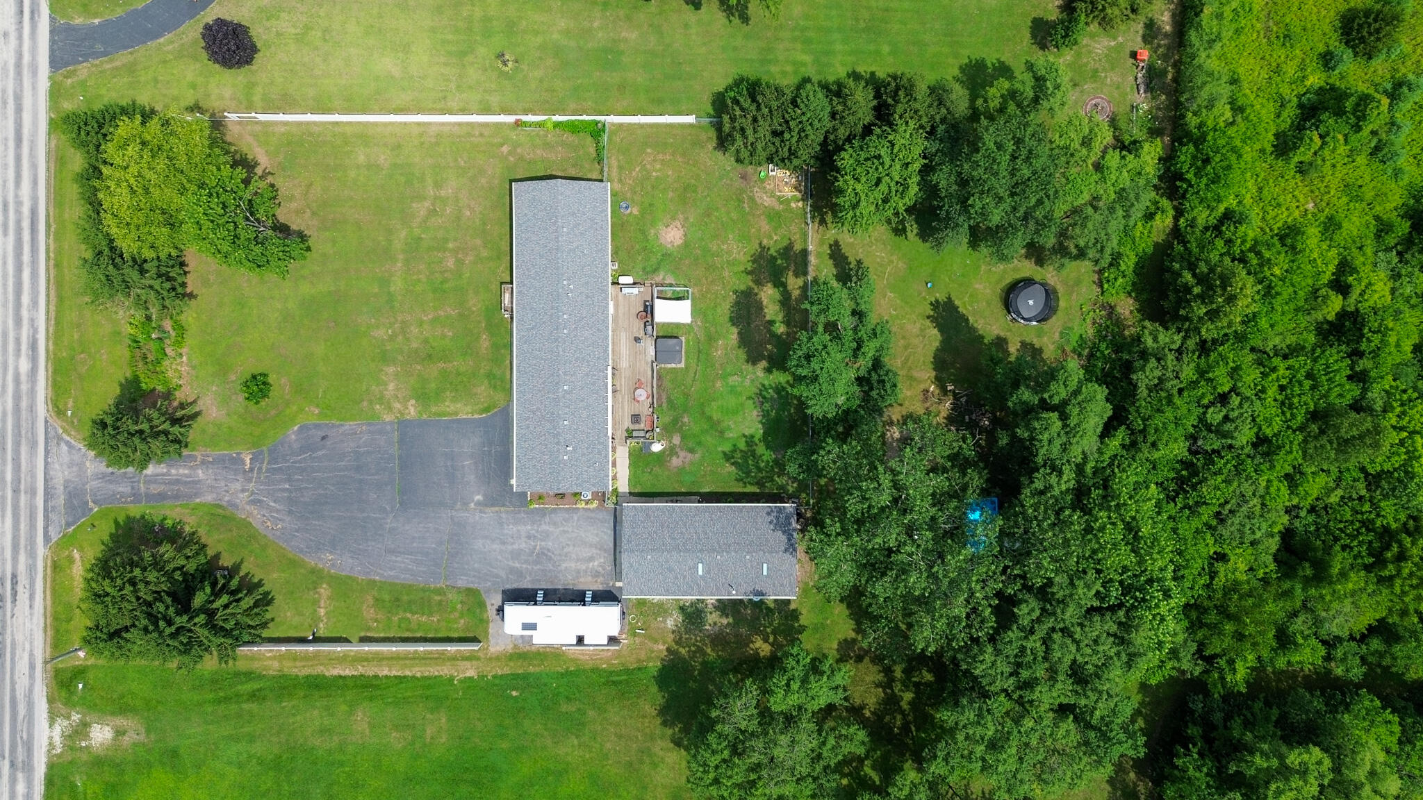 11555 North 1200th Road West Demotte, IN 46310 - Photo 25 of 29 2048x1152