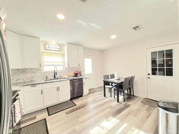 $265,000 | 5441 Gwen Lane, Pace, FL 32571