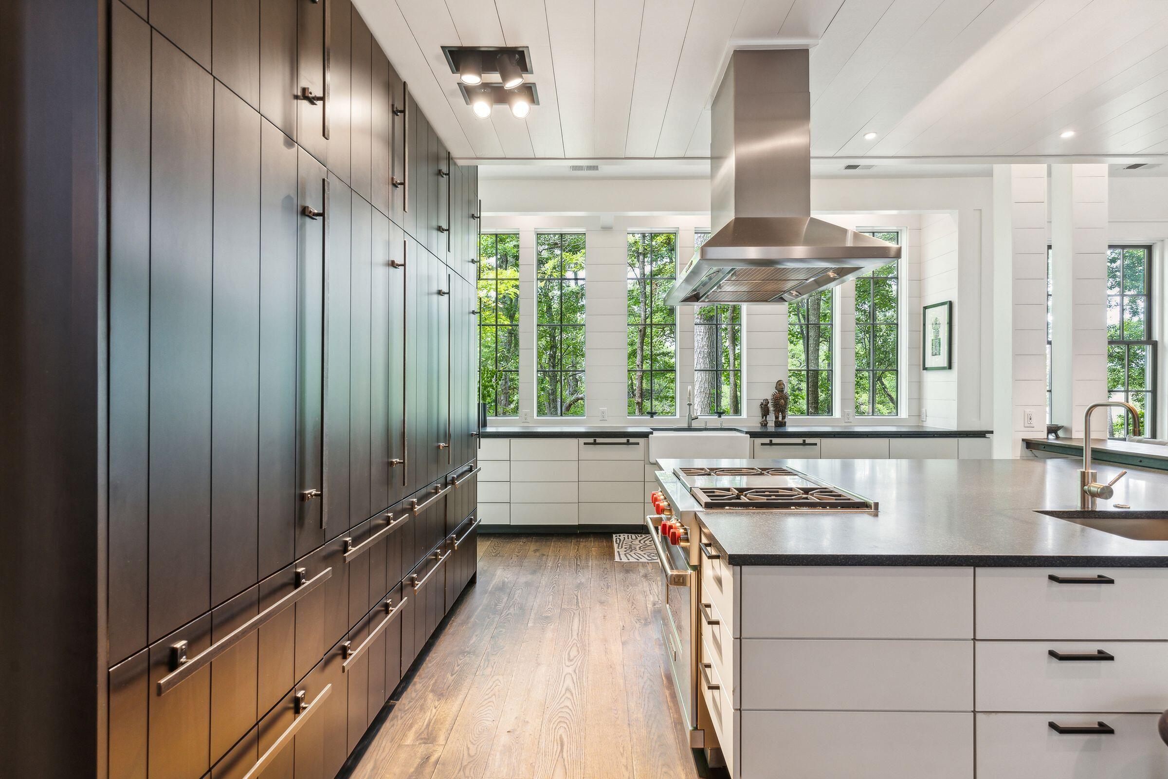 47 Robert Mills Circle Mount Pleasant, SC 29464 - Photo 11 of 98 Custom cabinetry with exquisite hardware