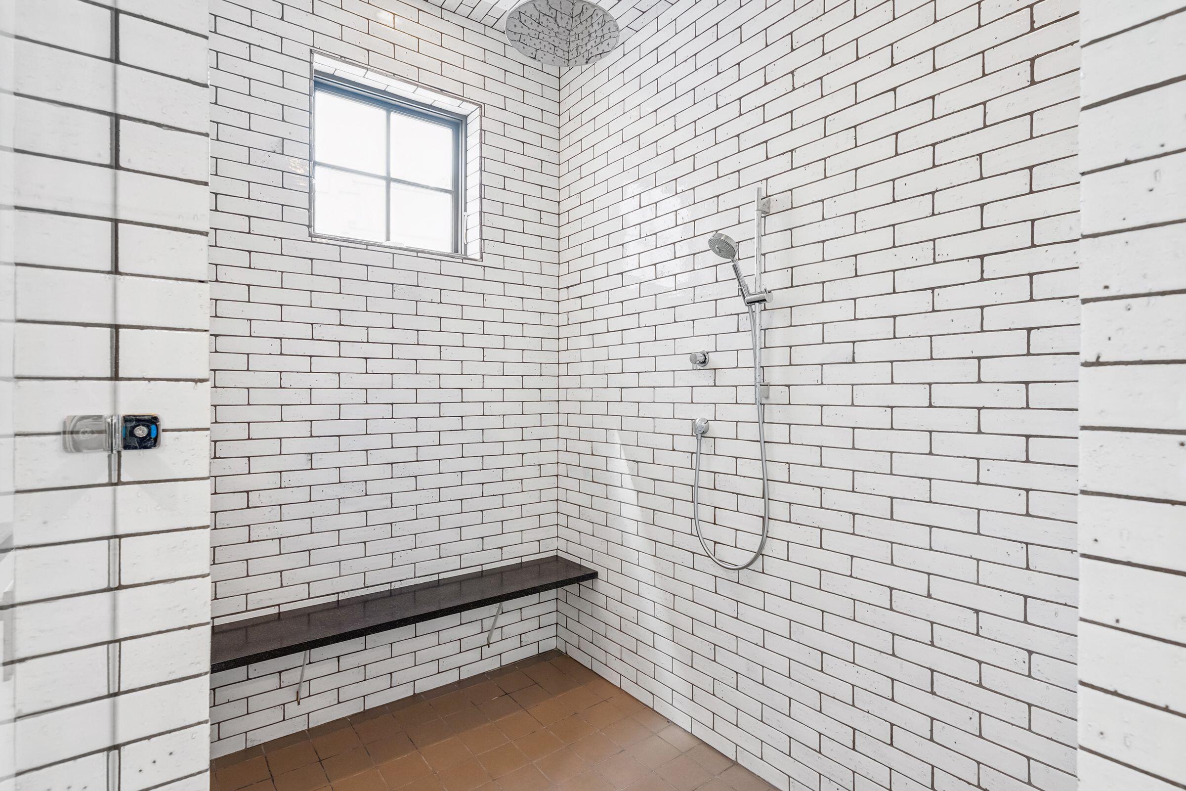 47 Robert Mills Circle Mount Pleasant, SC 29464 - Photo 37 of 98 Tiled steam shower w/glass enclosure