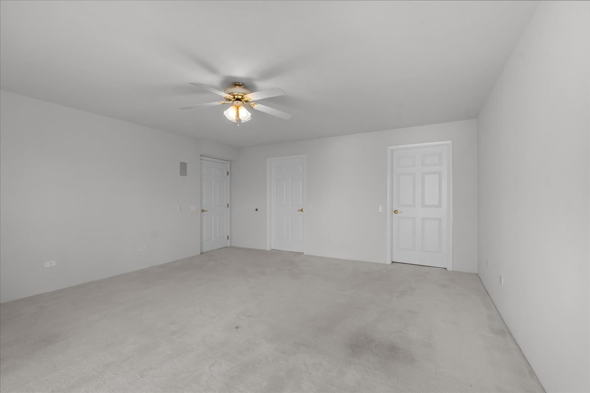 380 Green Bay Road, Unit 4D Winnetka, IL 60093 - Photo 20 of 25 a view of an empty room