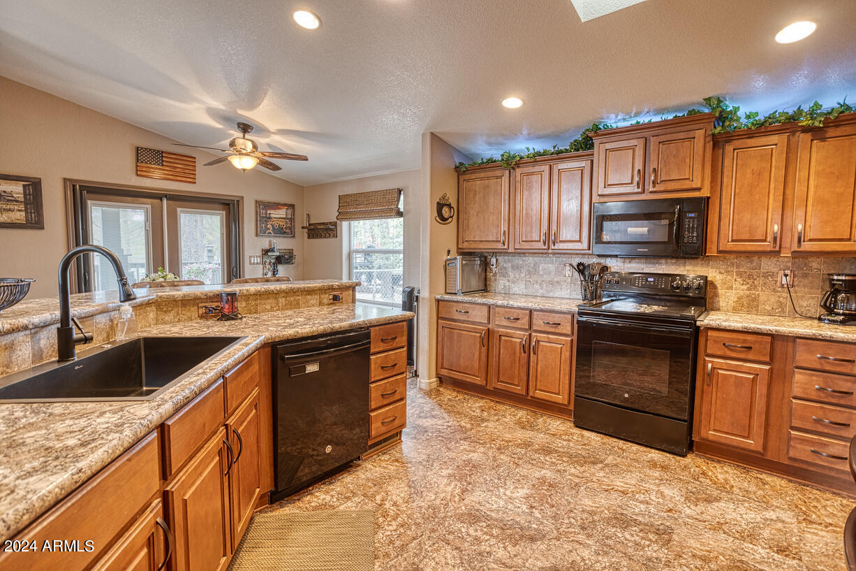 3636 Pine Rim Drive Overgaard, AZ 85933 - Photo 1 of 28 paxmanphotography--2