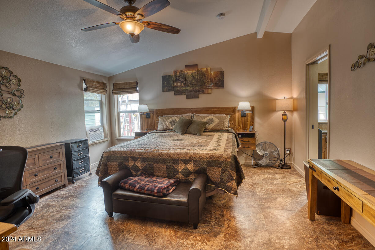 3636 Pine Rim Drive Overgaard, AZ 85933 - Photo 17 of 28 paxmanphotography-3589