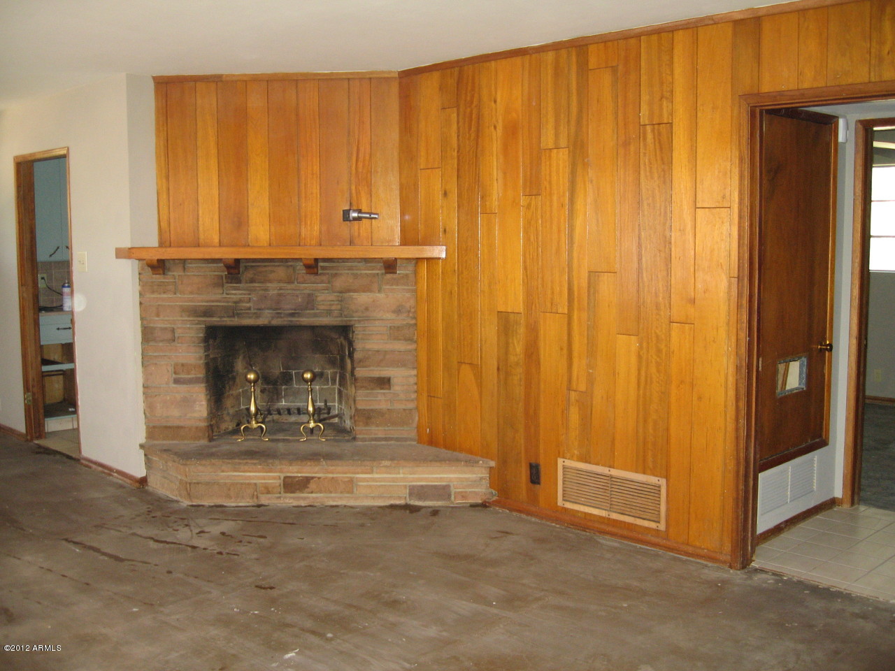 6025 East Osborn Road Phoenix, AZ 85018 - Photo 3 of 4 IMG_0040