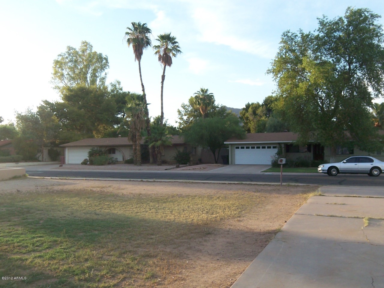 6025 East Osborn Road Phoenix, AZ 85018 - Photo 4 of 4 101_8885