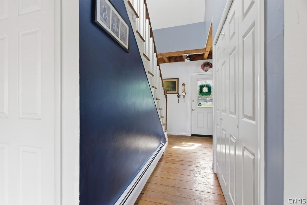 4017 E Road Cazenovia, NY 13035 - Photo 15 of 43 Hallway to front from kitchen. Coat closet to righ