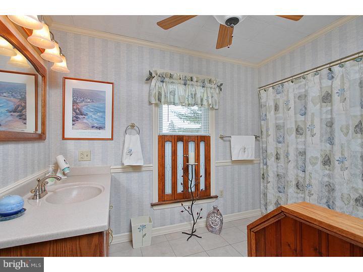 411 Crown Point Road Thorofare, NJ 08086 - Photo 15 of 20