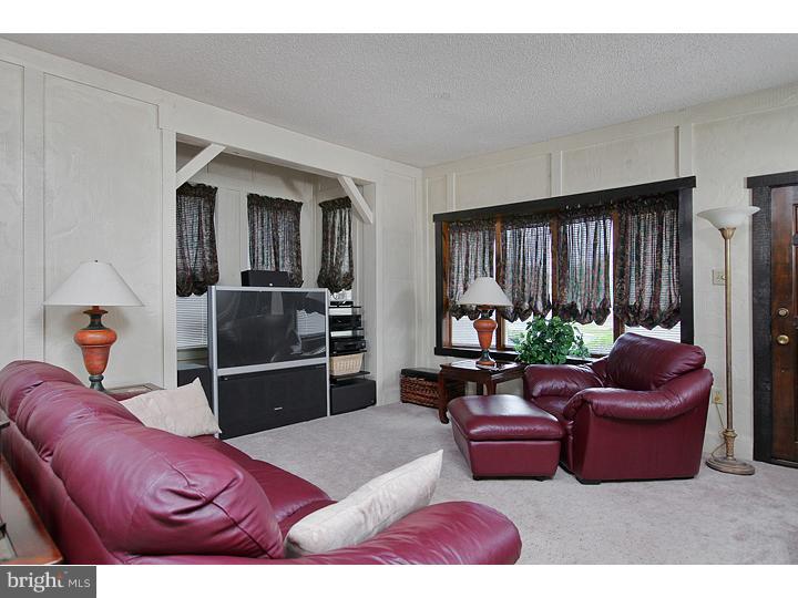 411 Crown Point Road Thorofare, NJ 08086 - Photo 6 of 20
