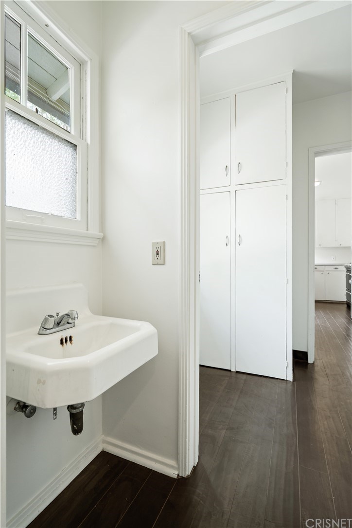 2007 Cambridge Place South Pasadena, CA 91030 - Photo 11 of 37