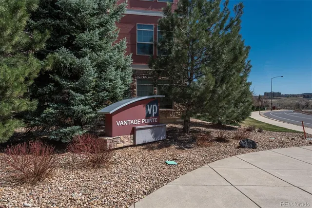 a view of a back yard with a house