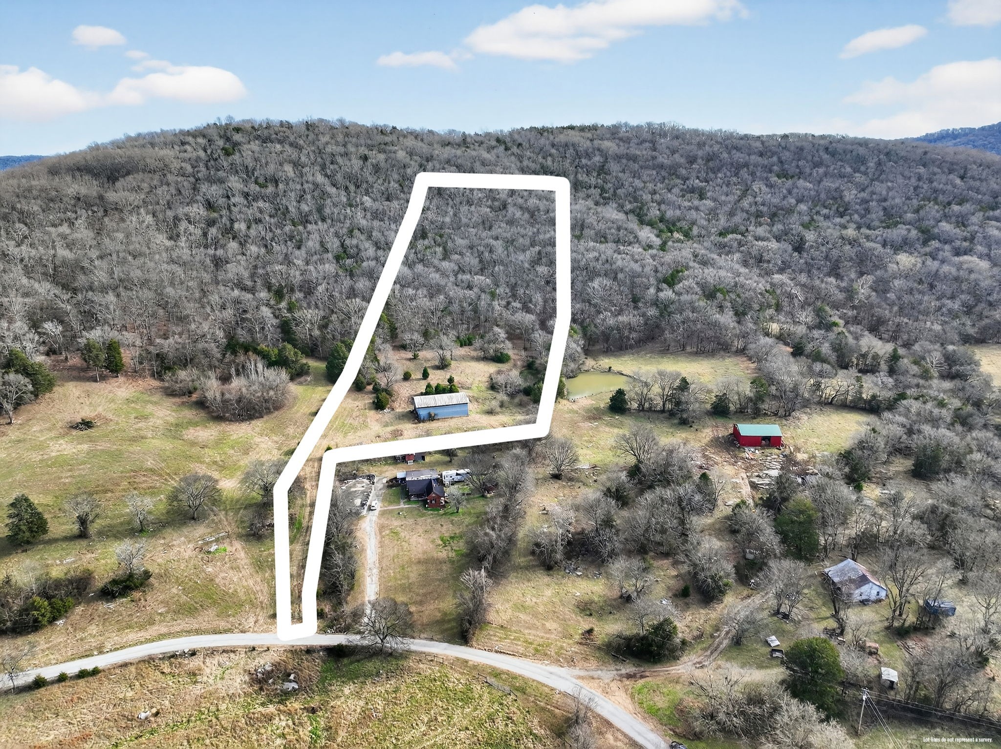0 Whitefield Lane Carthage, TN 37030 - Photo 2 of 10 a view of roof with sitting area