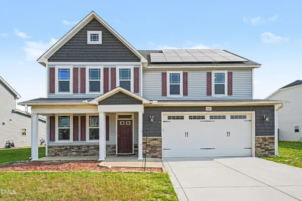 $385,000 | 1665 Man-O-War Drive, Hope Mills, NC 28348