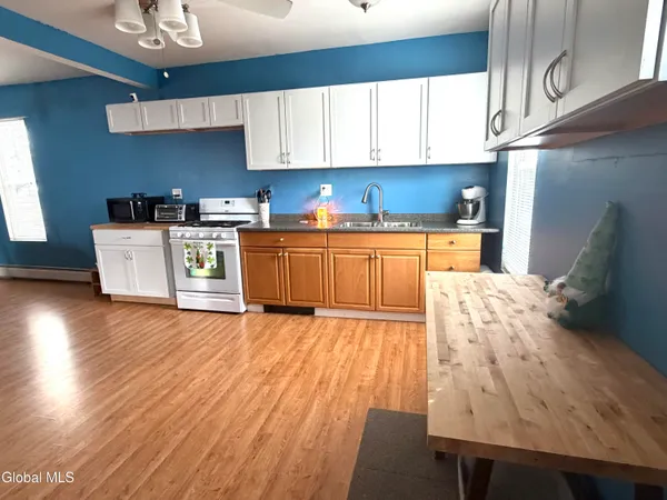 $181,500 | 202 East Main Street, Johnstown, NY 12095