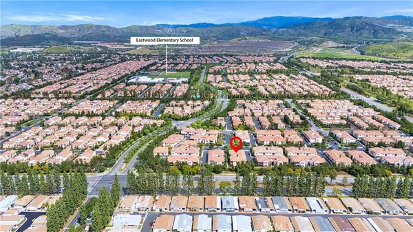 $1,149,000 | 202 Bishop Landing, Irvine, CA 92620