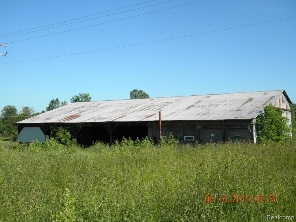 1591 East Cohoctah Road Howell, MI 48855 - Photo 8 of 12