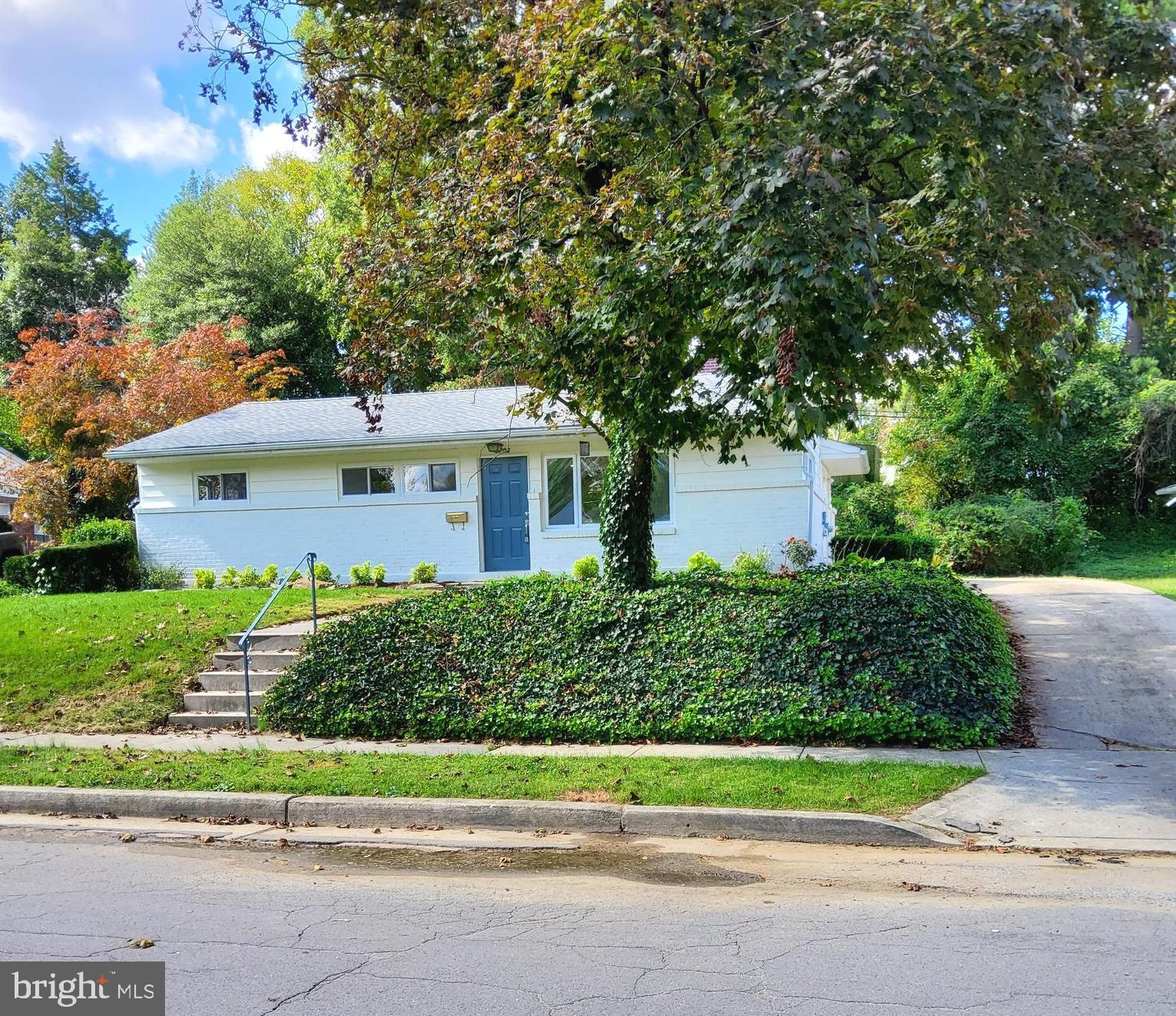 8706 Edgefield Road Baltimore, MD 21234 - Photo 1 of 10 Charming ranch with offstreet parking