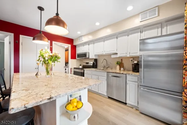 $459,000 | 124 Bluebird Drive, Hillsborough, NJ 08844