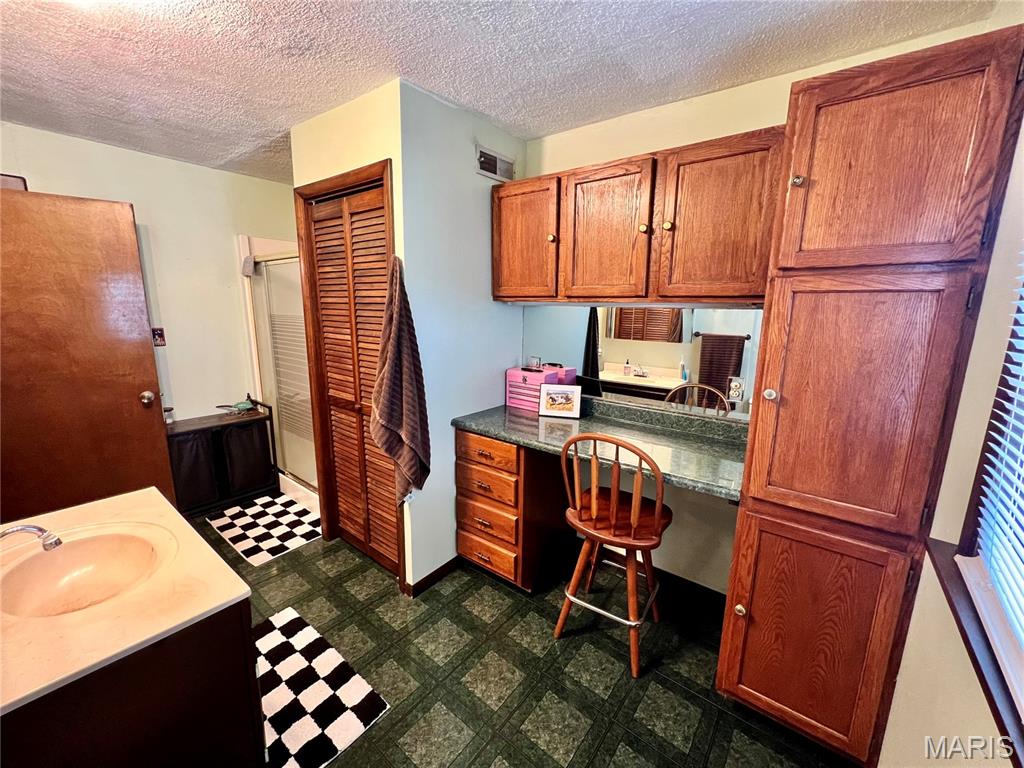 404 Oak Street Anna, IL 62906 - Photo 16 of 31